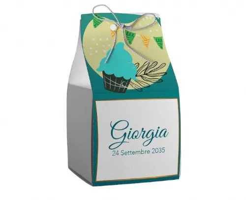 Scatolina porta confetti personalizzata quadrata blu con dolcetto e bandierine